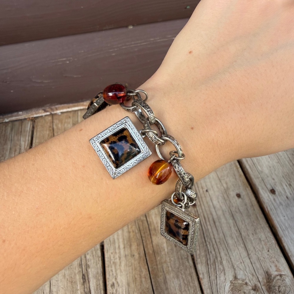 Chunky Leopard Print Charm Bracelet Women Silver Tone Amber Beads 8 Inch